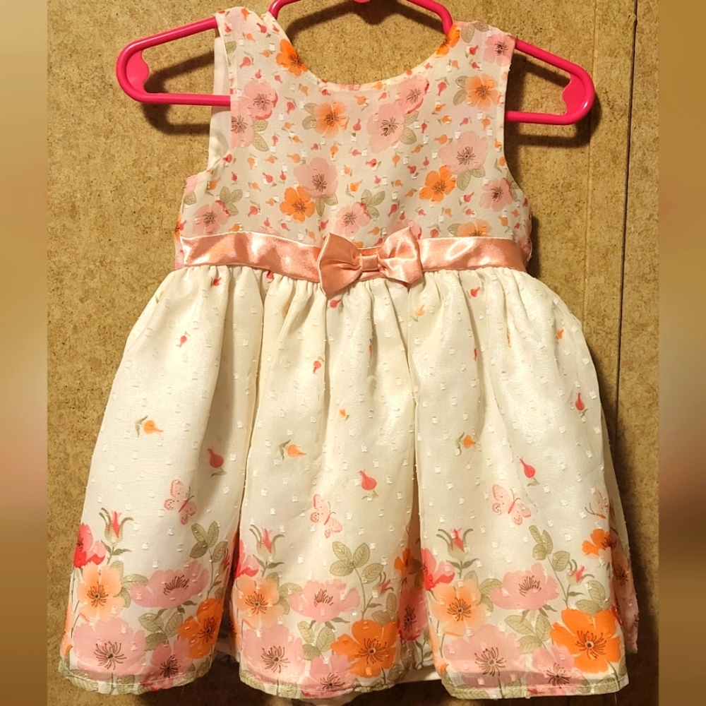 Nanette baby sz 12 Months, white.